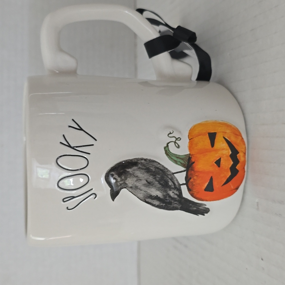 NTW Rae Dunn Spooky Mug - Picture 7 of 16